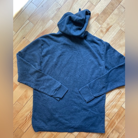 Yo Colorado gray hoodie sweatshirt w/ skier/snowboarder graphic. Size small - Picture 5 of 8